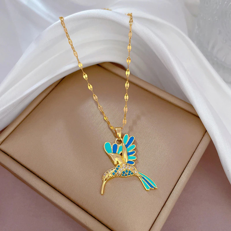Women’s Fashion Jewelry Gold Cubic Zircon Blue Hummingbird Pendant Necklace 1PC