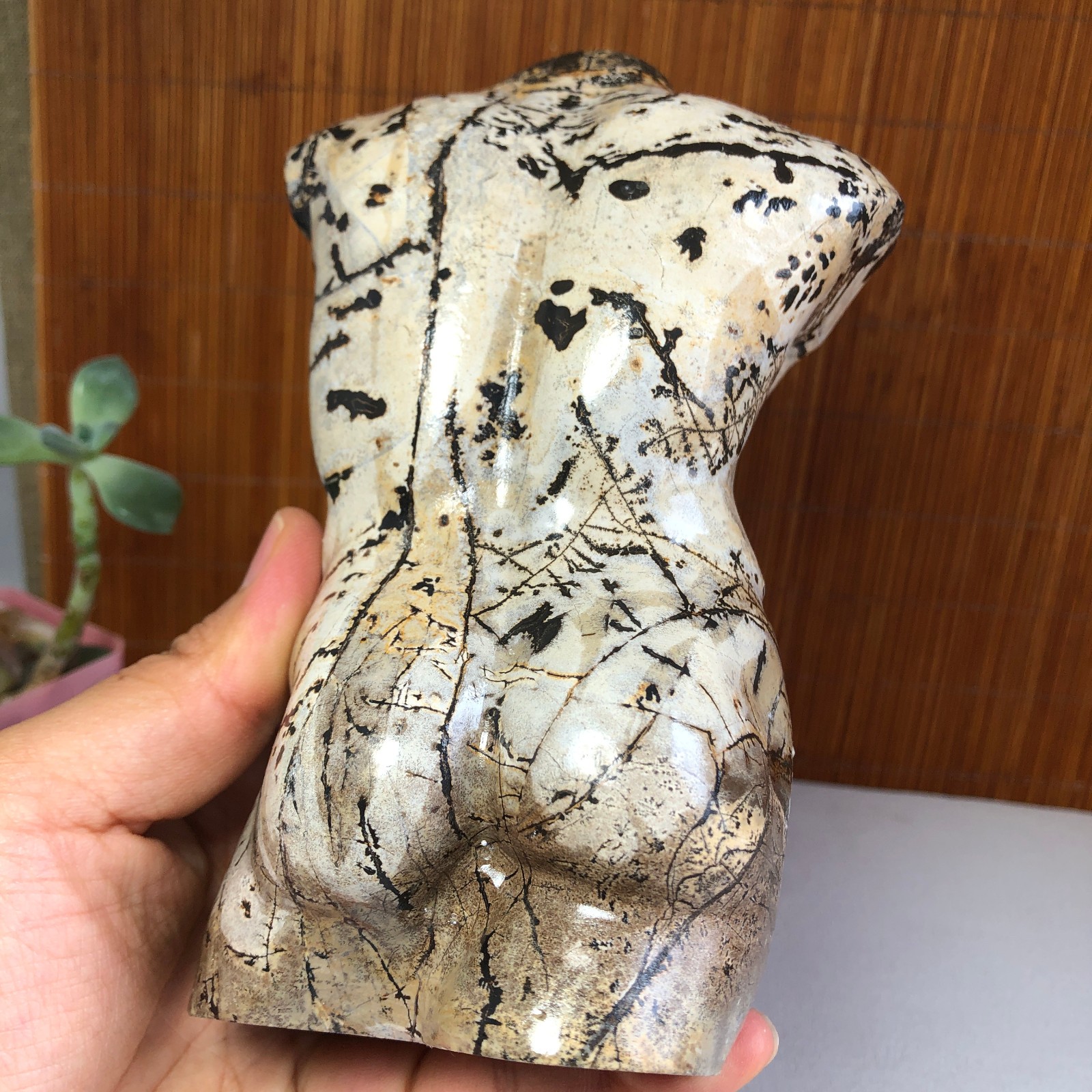 Rare Natural Traditional Chinese Painting Hand Carving male Model 1068g g8386