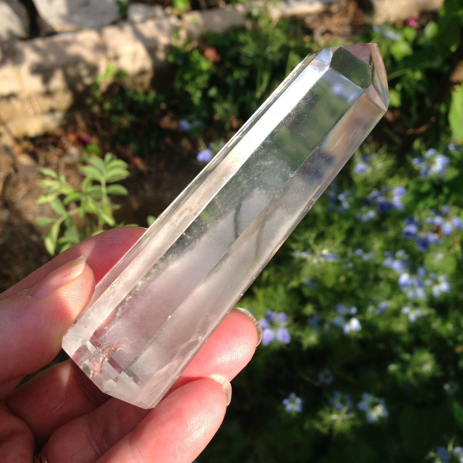 Clear Quartz Phantom Crystal Point Healing Activator Earth 102g 9.67×2.95×2.4cm