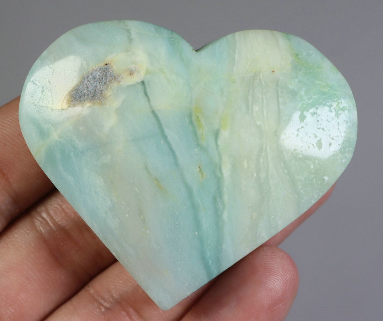 Natural Sky Blue Caribbean Calcite Quartz Crystal Stone Heart Reiki Healing