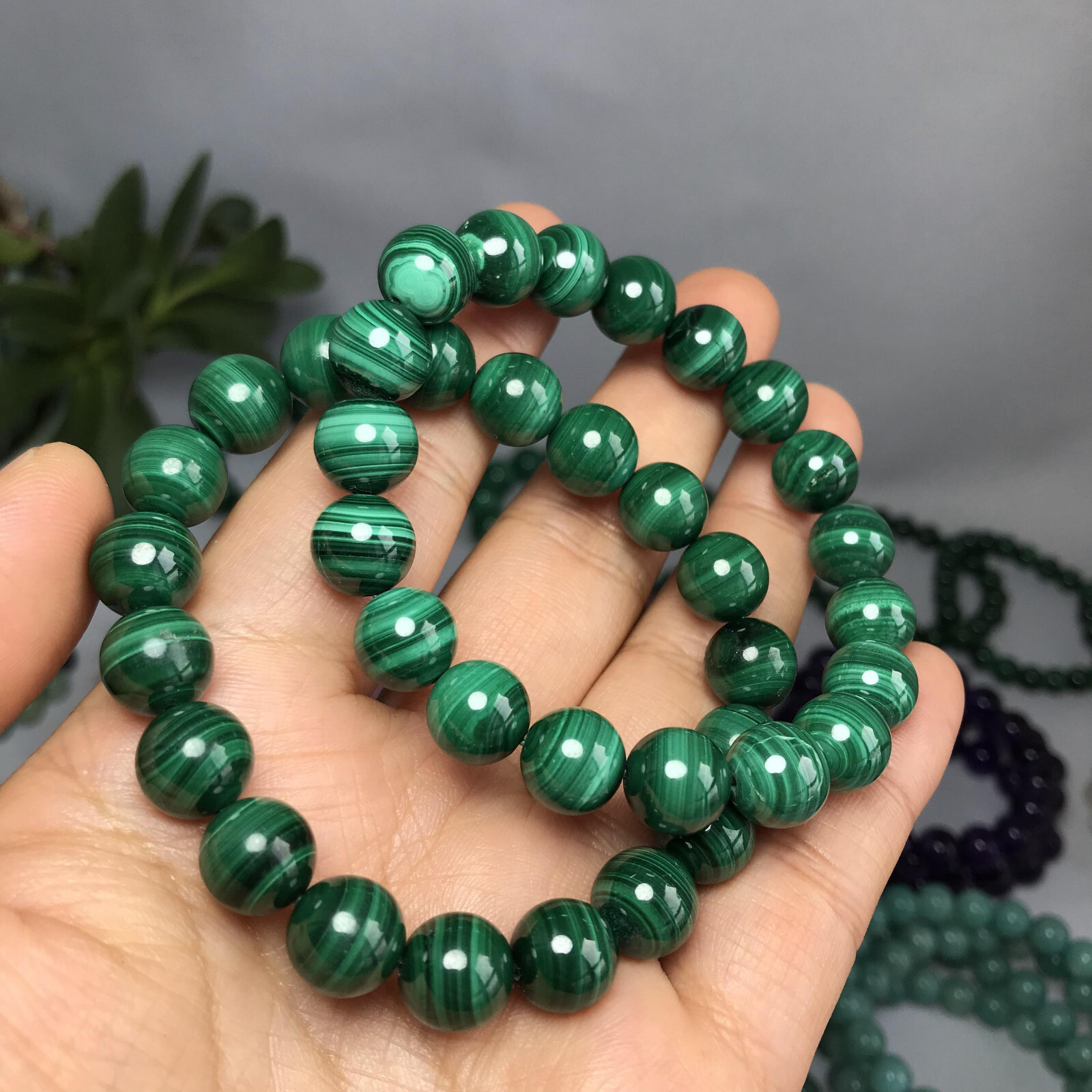 Natural malachite Polish stone bracelets Crystal ball sphere Specimen 10mm 40g