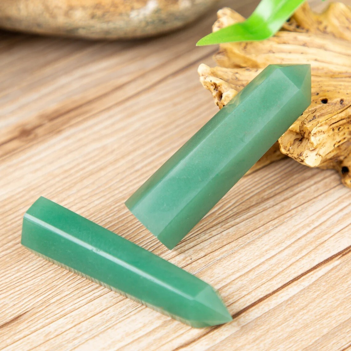 Natural Green Aventurine Stone Tower Single Point Crystal Wand Obelisk Decor