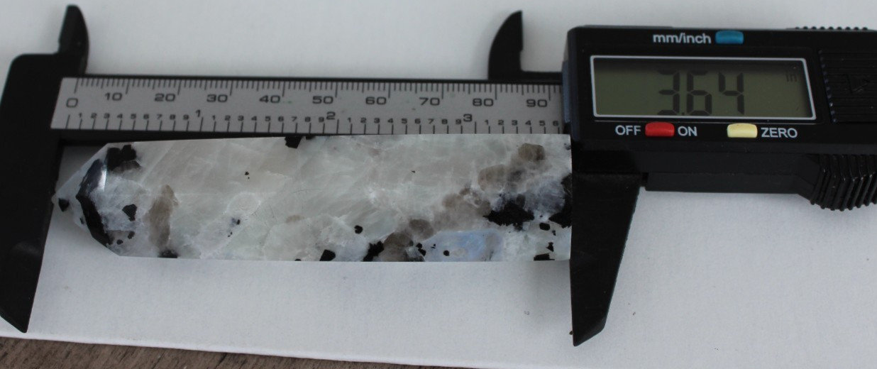 RAINBOW MOONSTONE POINT BUNDLE (2) POINTS INCLUDED 179 GRAMS