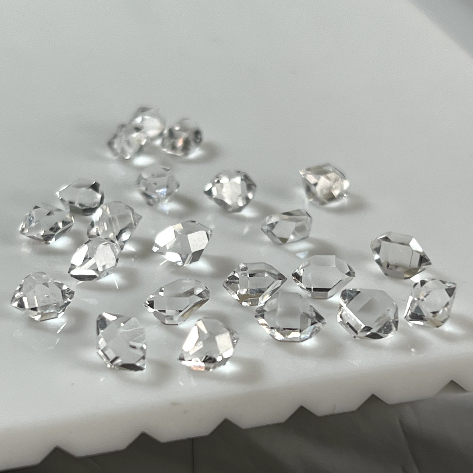 5 Pcs Herkimer diamond quartz crystals 7-9mm