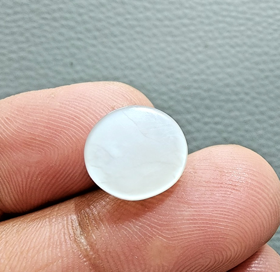 5.85Ct White Moonstone Cabochon Oval Shape Eye-Clean Loose Gemstone For Ring