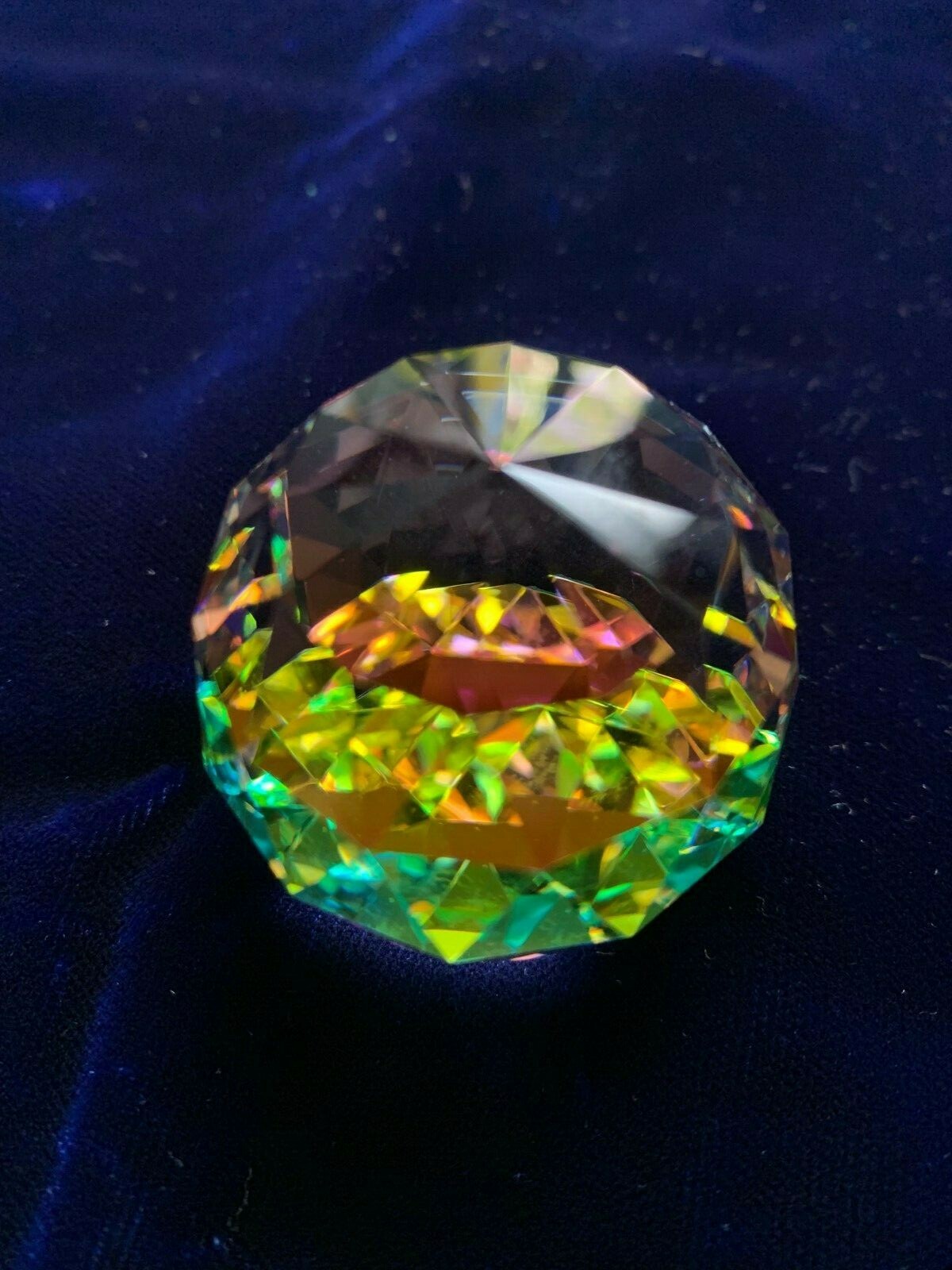 Faceted Crystal Ball/ Paperweight 20 mm