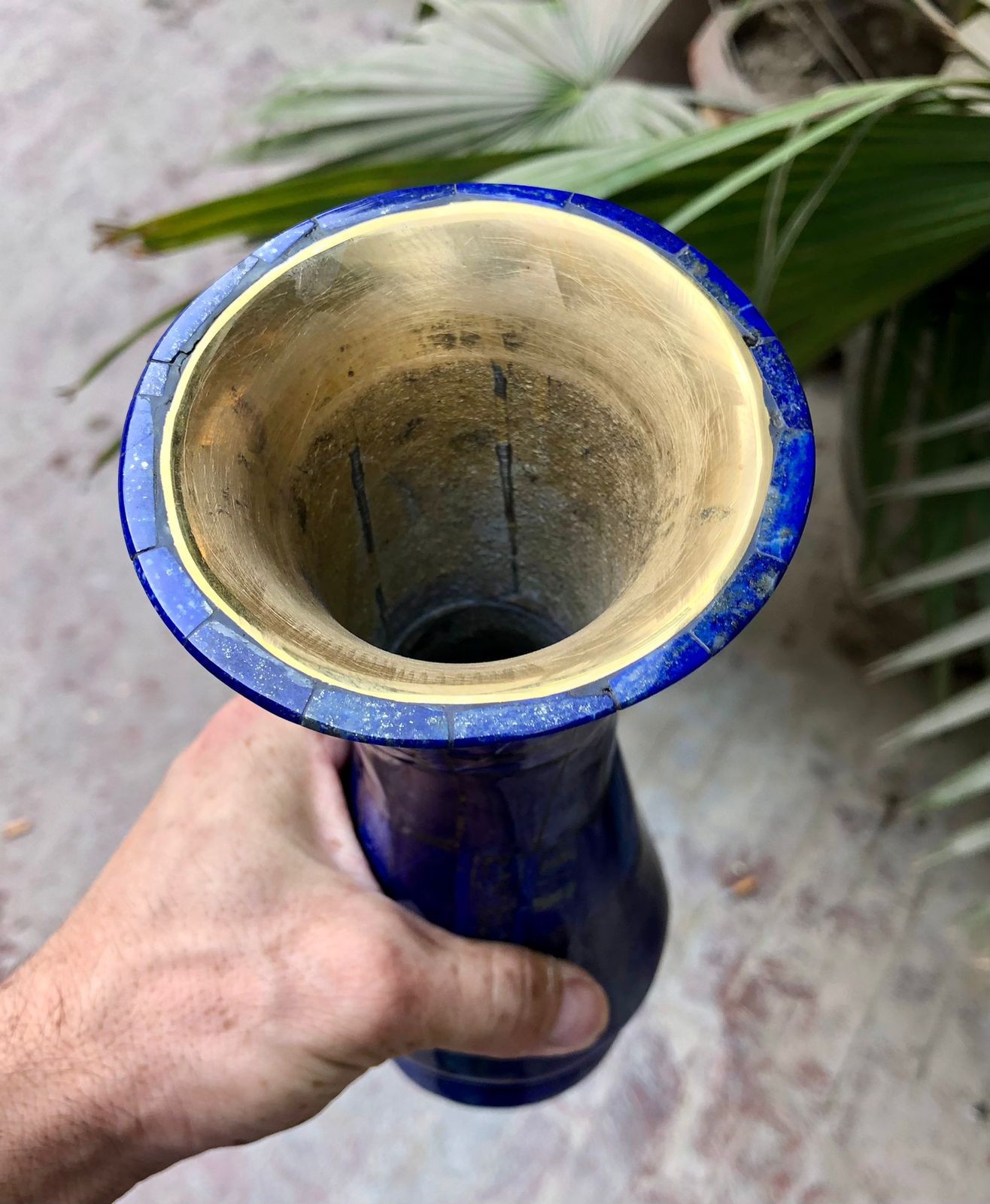 1.11 kg very Beautiful Natural Lapis lazuli Vase Excellent Deep Blue Color . Afg