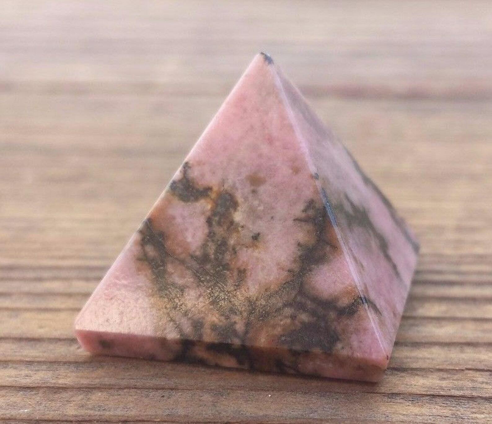 NATURAL RHODONITE SMALL GEMSTONE PYRAMID 20-22mm