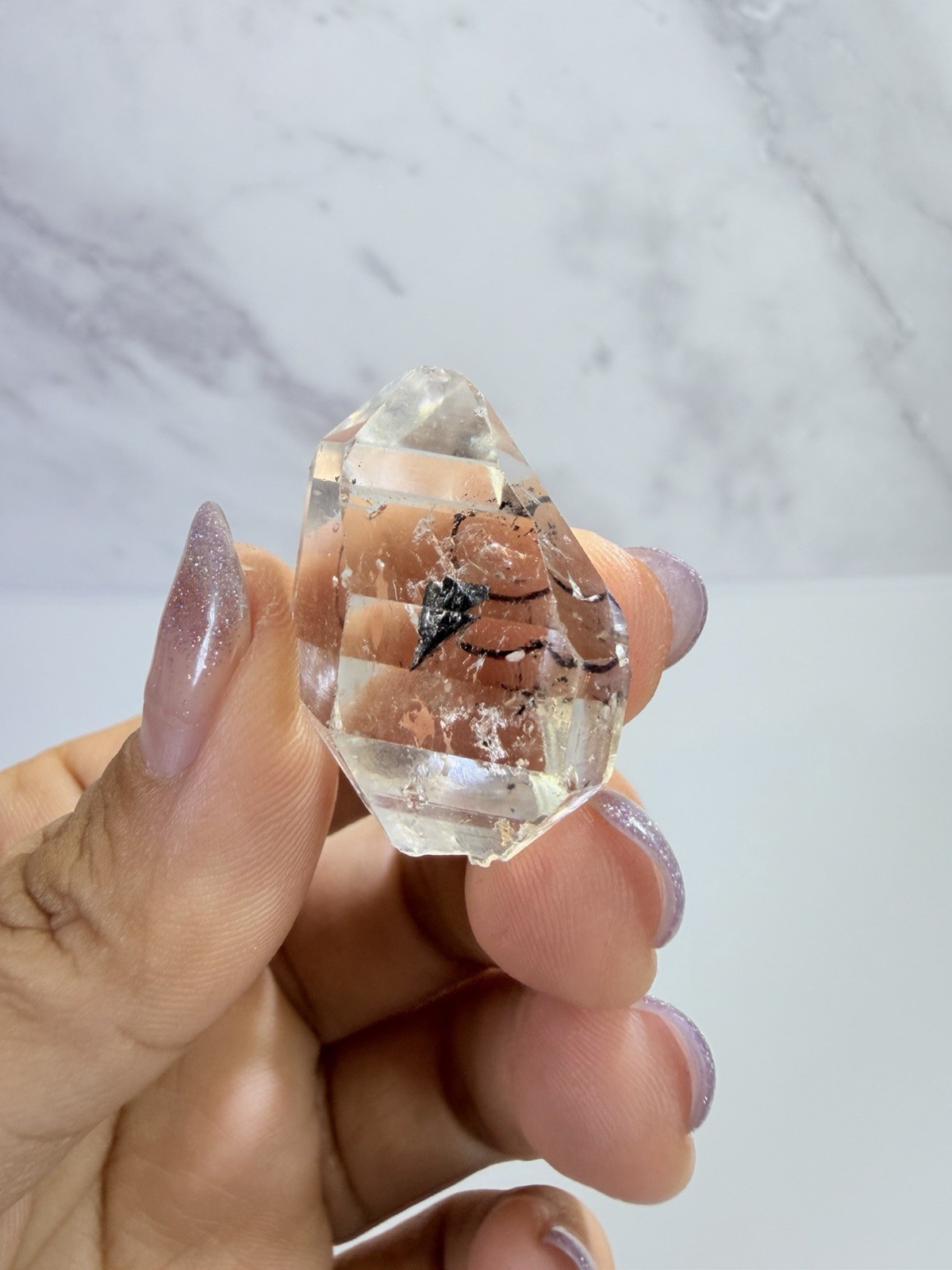 High Luster Enhydro Quartz w/ Moving Bubble &/or Carbon/Black Inclusions,A515