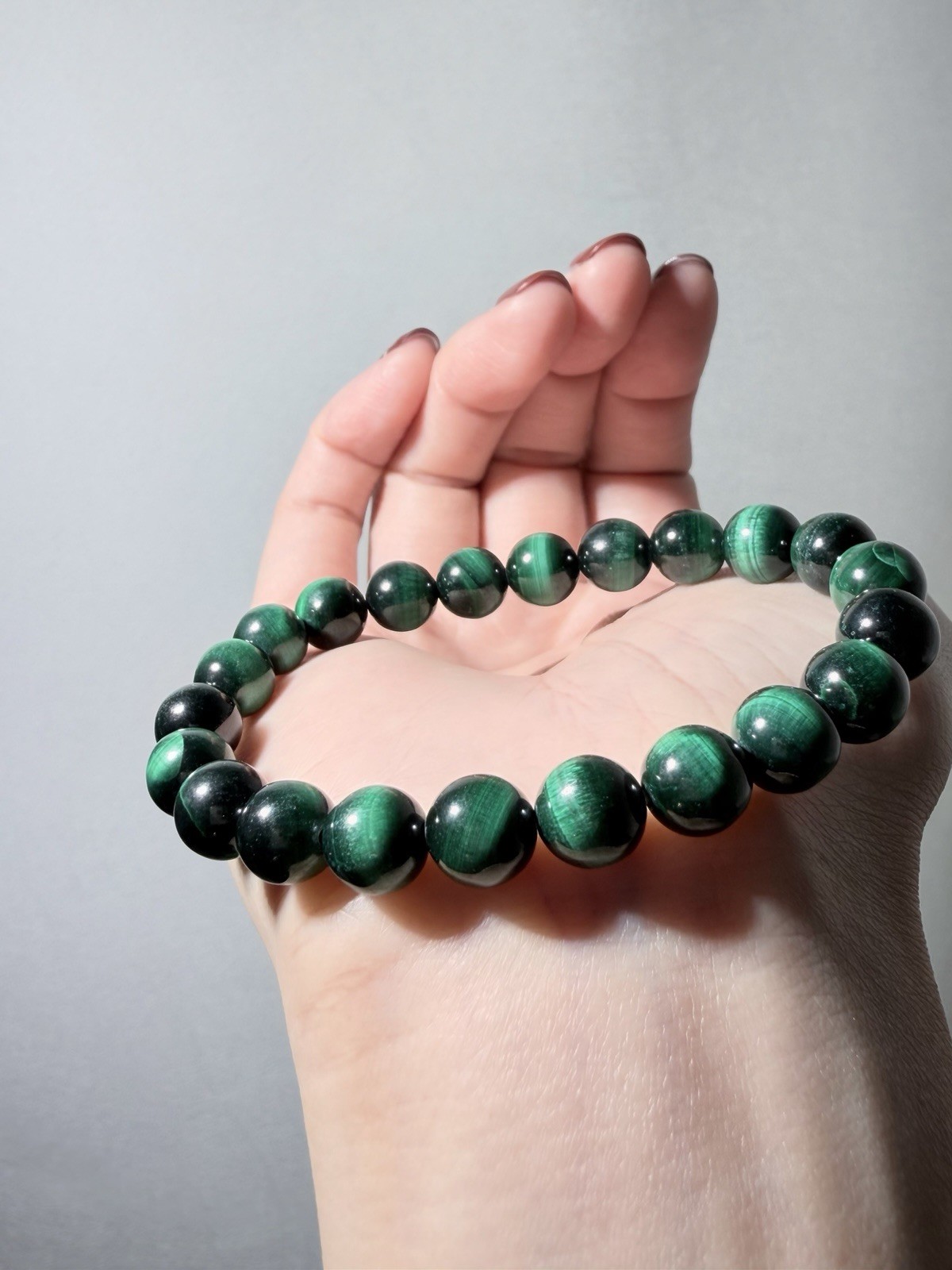 Natural Green Cat Eye Chatoyant Malachite Bracelet 8mm 6.1″
