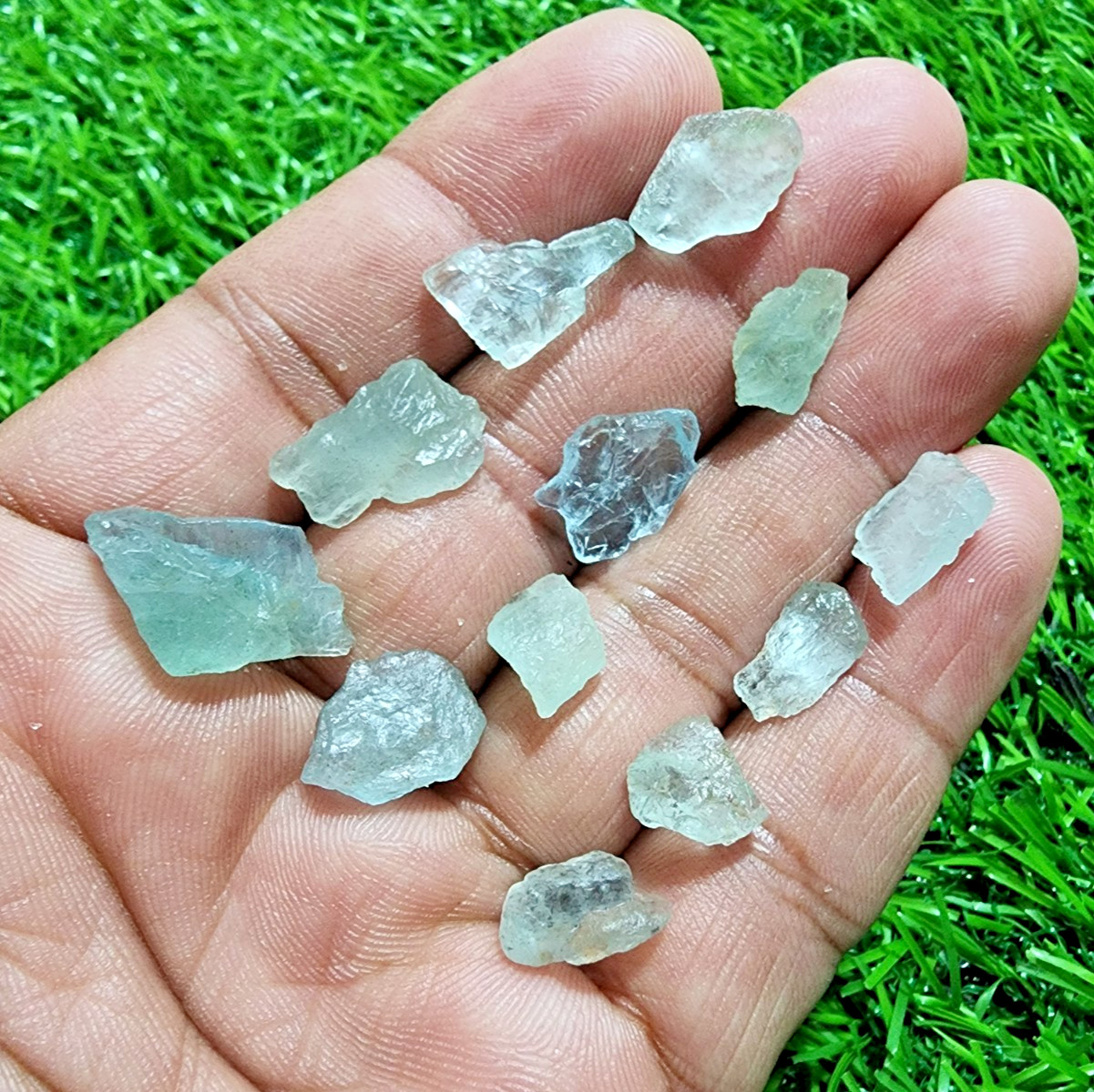 12Pcs AAA+ Blue Aquamarine Gemstone Rough Lot 10-14mm Aquamarine Raw Stone Bulk