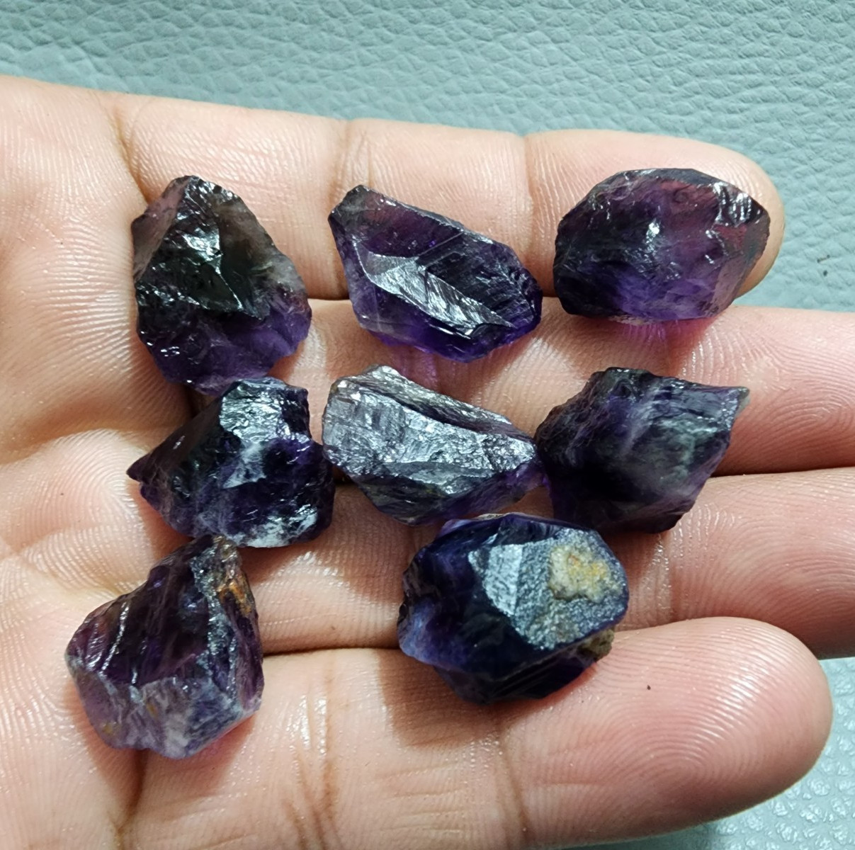 8 Pcs Beautiful Purple Amethyst Rough Gemstone Raw Size 17-21 MM Crystal Rough