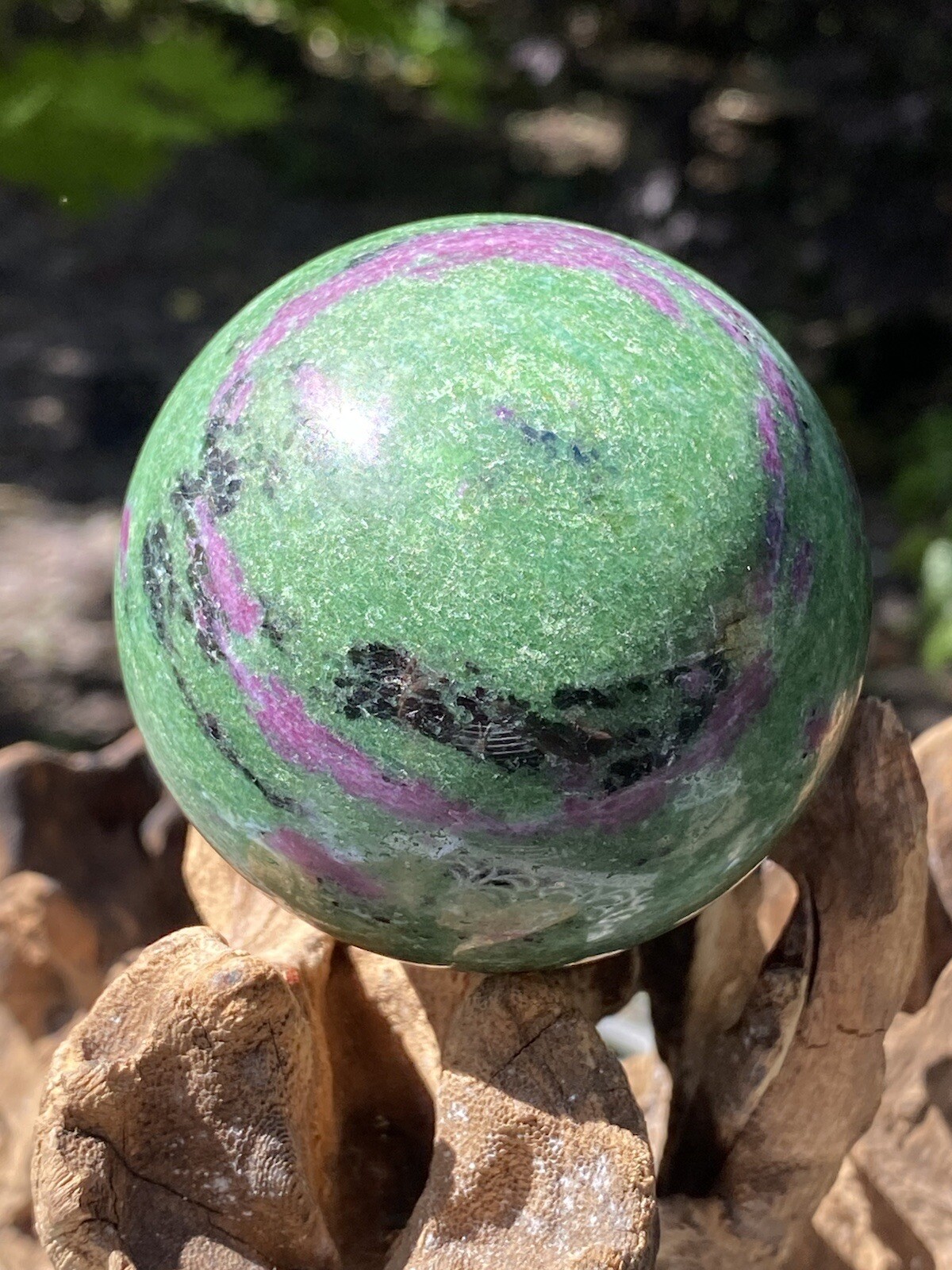Ruby In Zoisite Ball / Anyolite 513g 9 66mm AAA+