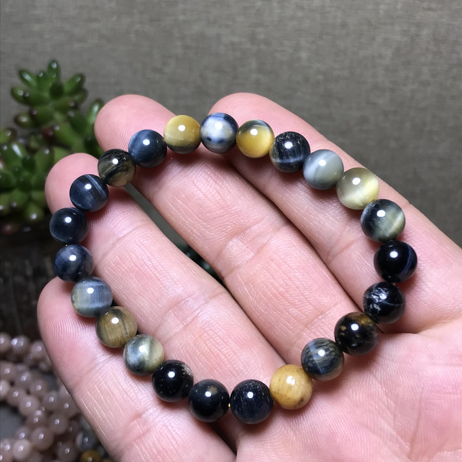 5Pcs Wholesal Natural Polish yellow Blue Tiger eye bracelets Crystal ball 8mm