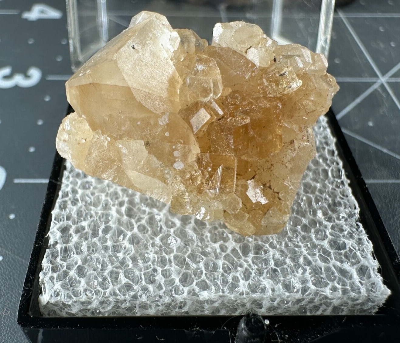➤ 1-1/8″ CALCITE & FLUORITE CRYSTAL CLUSTER – Norristown Indiana VIDEO➤669