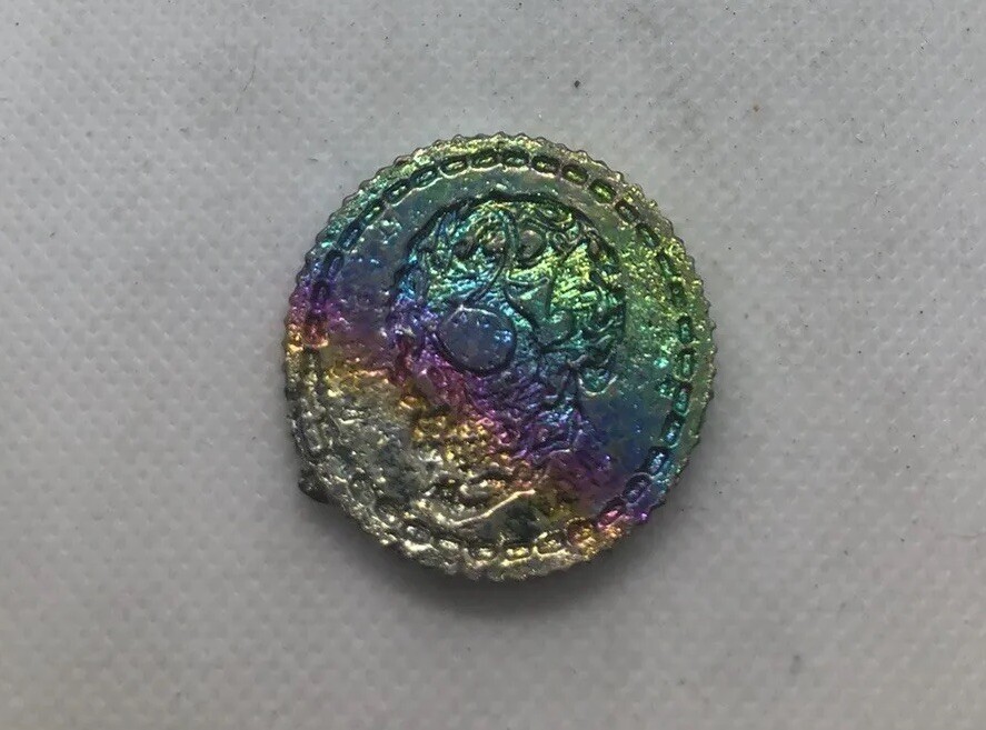 Bismuth crystal Rainbow Coin Skull