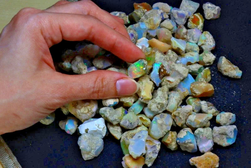 Cut Grade Opal Rough Lot AAA Grade 10 Pieces Large Size Ethiopian Welo Opal Raw