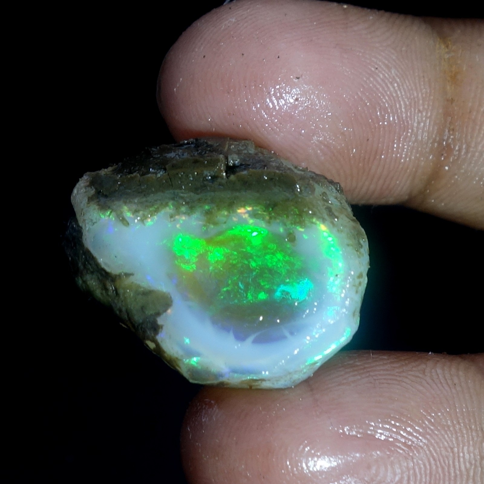 AA+ Ethiopian Oli Opal Rough Entreated Welo Opal Multi Fire Color Flash 36.30Cts