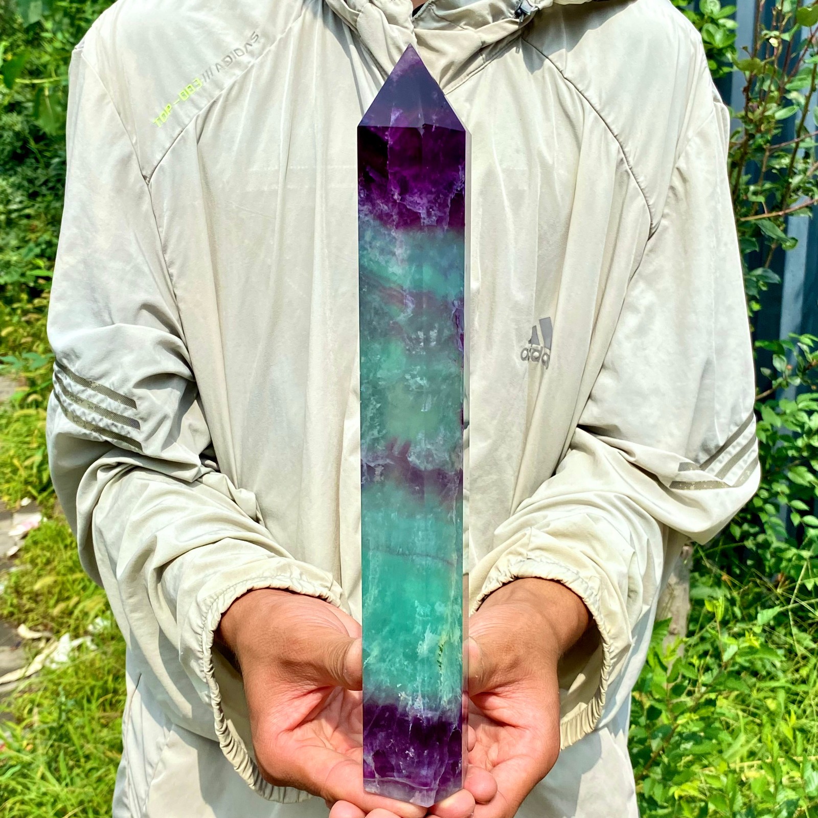 2.86LB Natural Fluorite Crystal Column Magic Wand Obelisk Point Earth Healing