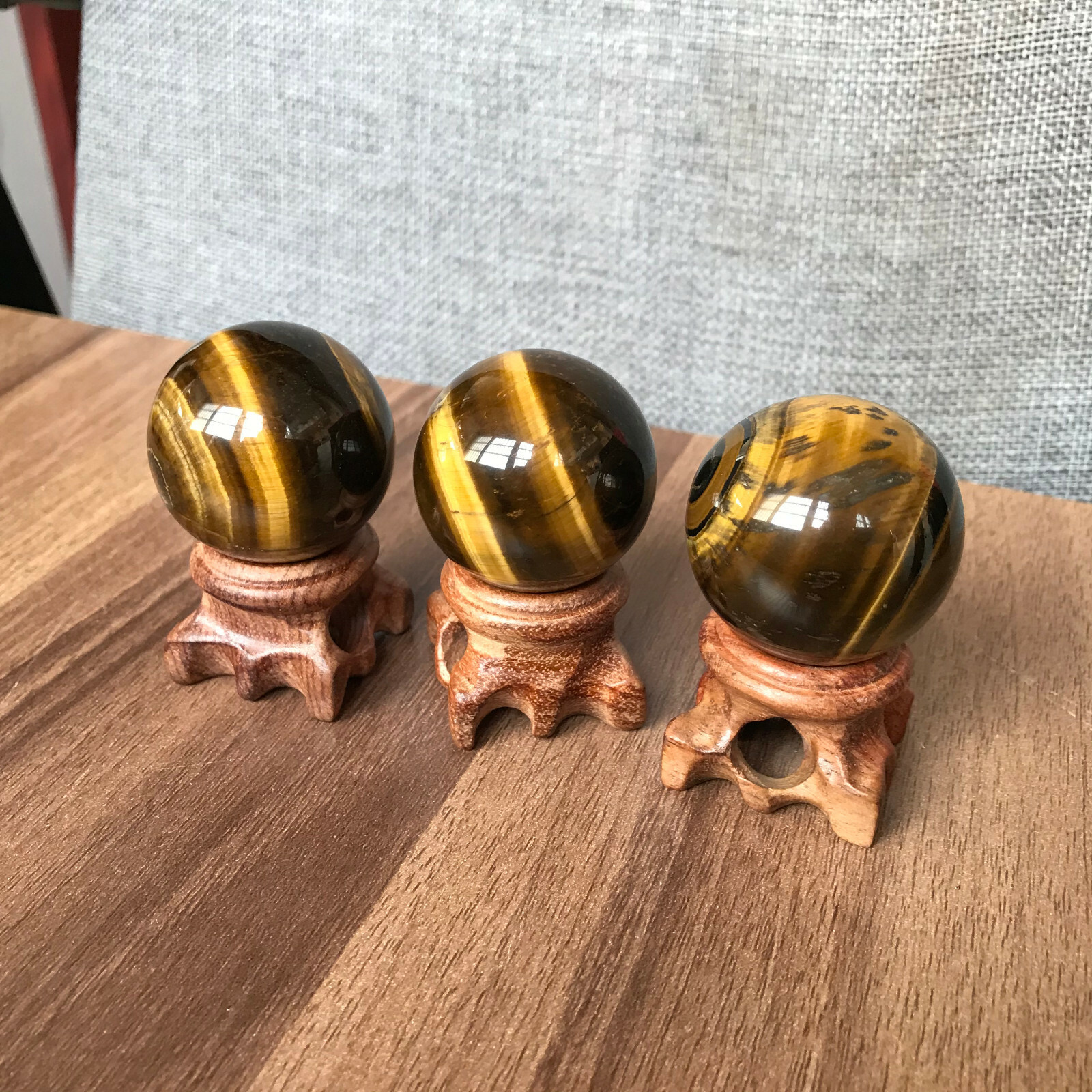 Natural tiger’s-eye Quartz magic Sphere Crystal Ball Healing & pedestal 1PCSC652