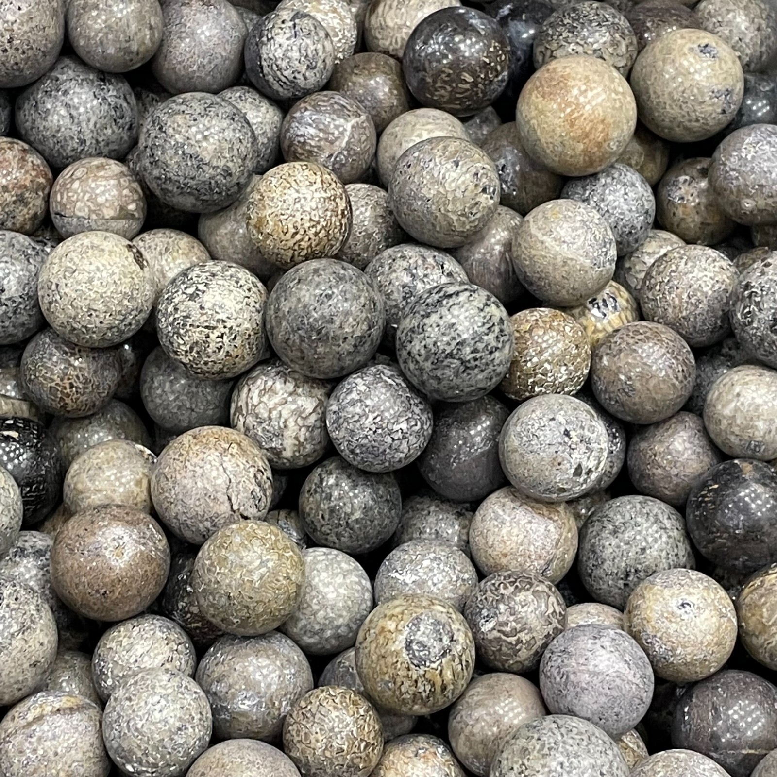 40pcs Awesome! Beautiful stone polished Ball Sphere collection Madagascar21-26mm