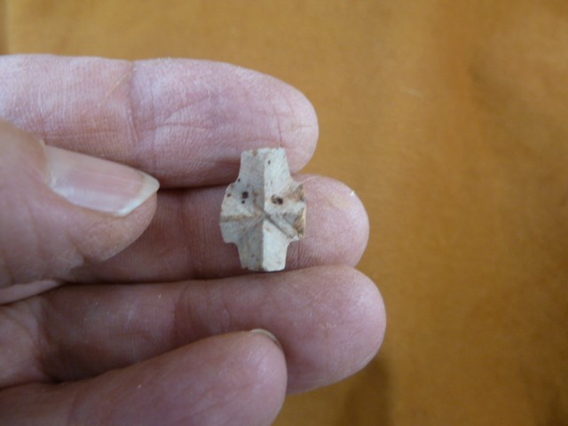 (CR593-71) 5/8″ SMALL Fairy Stone CHRISTIAN CROSS Staurolite Crystal MATRIX