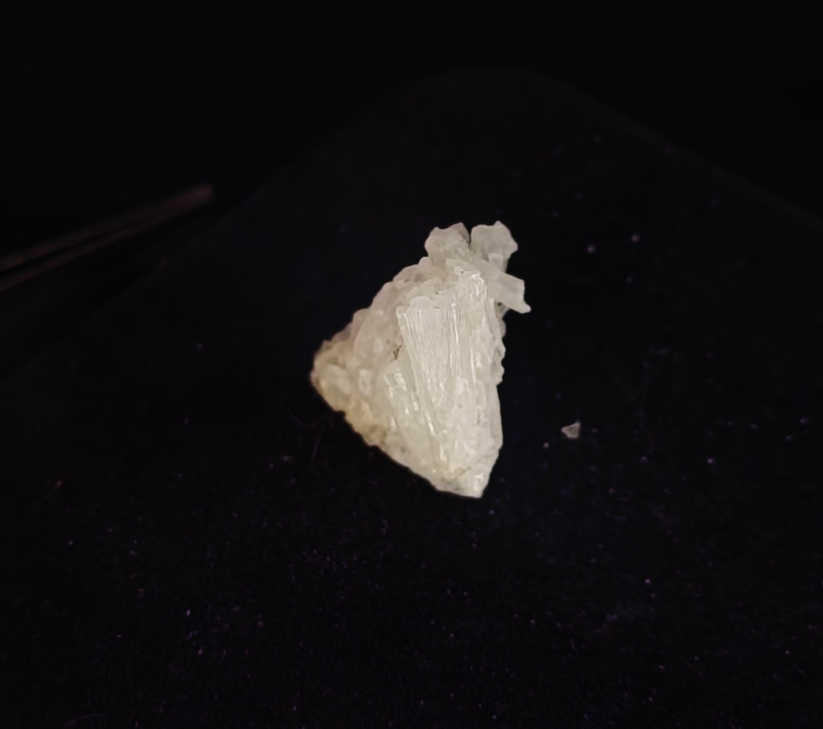 Natural Scolecite Spray Crystal Cluster Zeolite Specimen