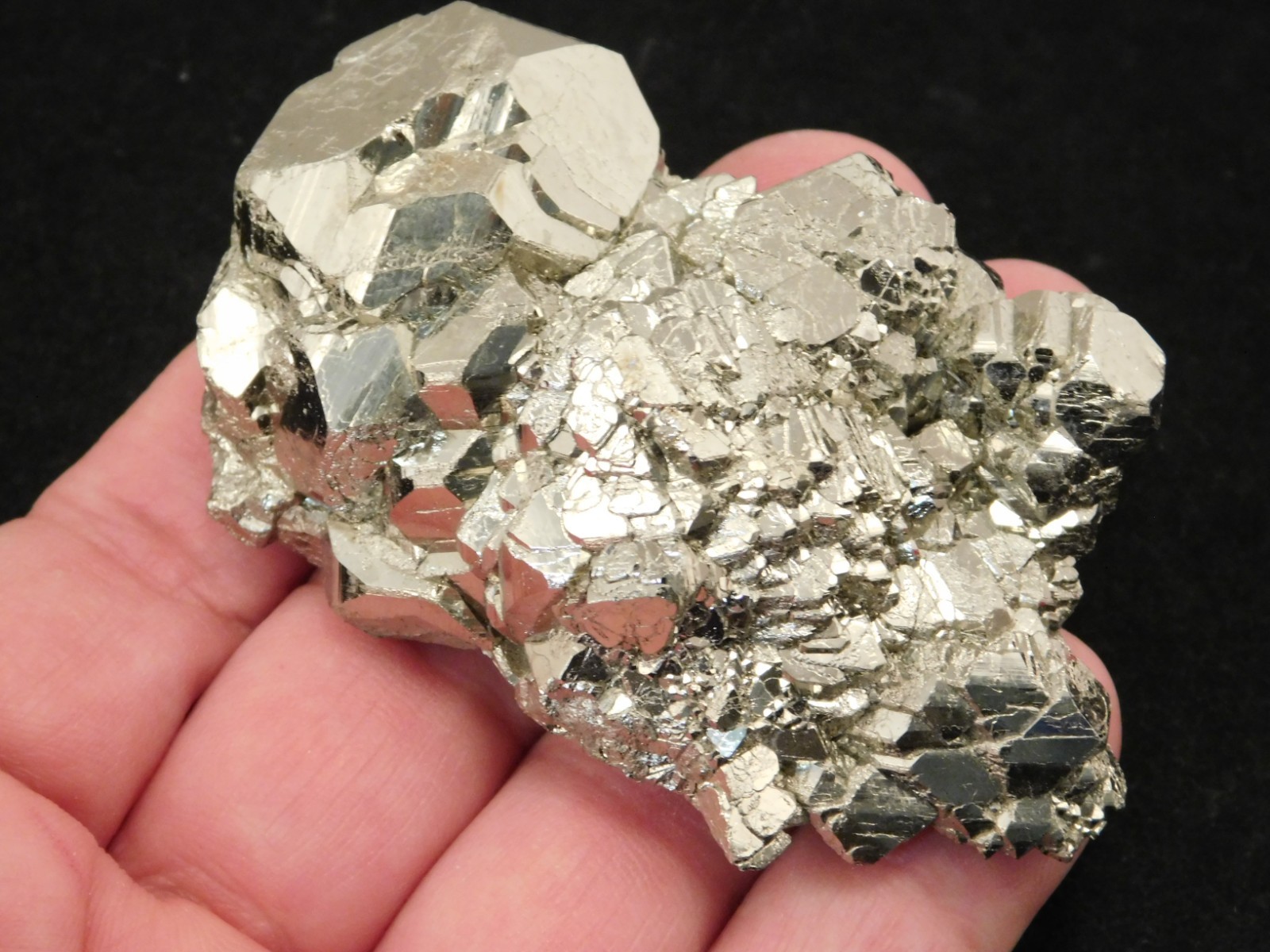 Dodecahedron PYRITE Crystal Cluster 100% Natural Peru 168gr