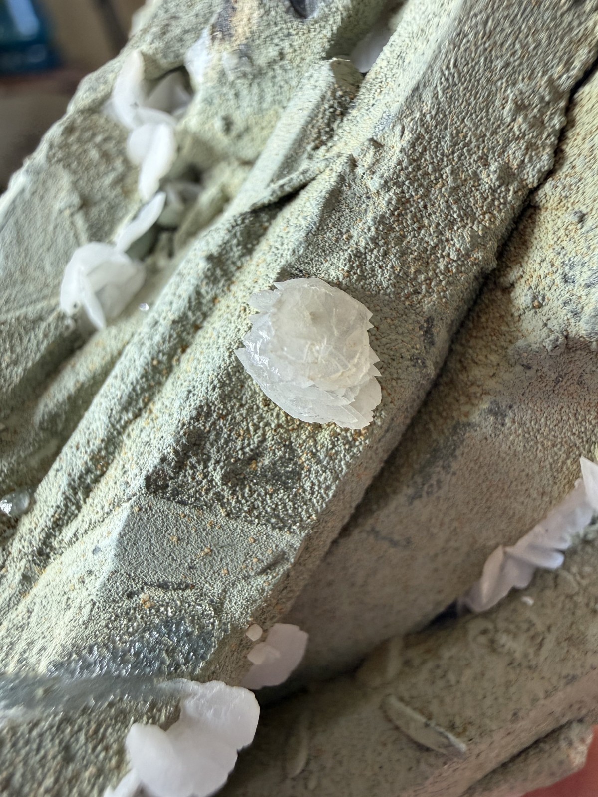 Green Chlorite Quartz Cluster with White Petal Calcite – Inner Mongolia, China