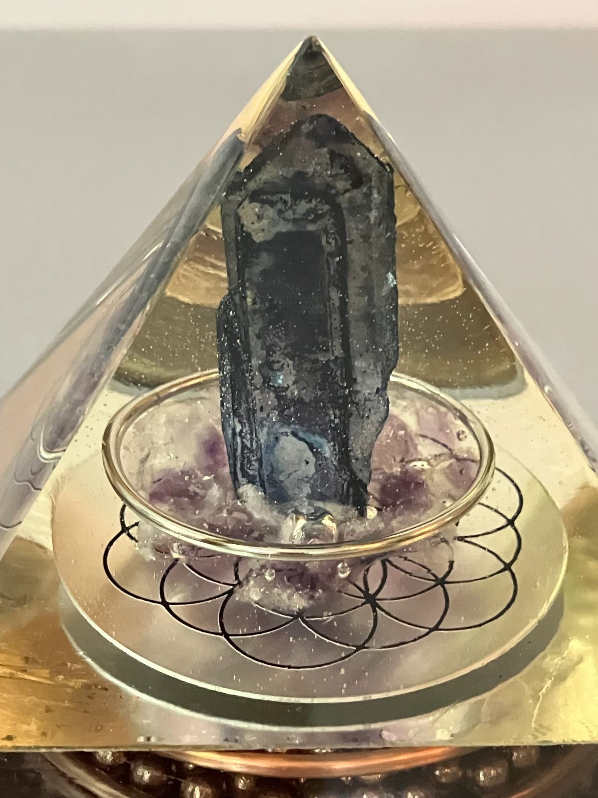LITE the LIGHT ORGONITE Orgone Energy PYRAMID by Michelle Hood