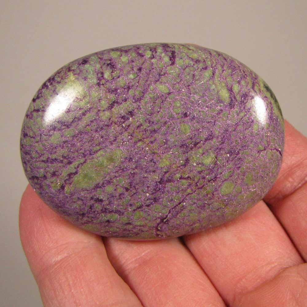 2.3″ Purple STICHTITE Gemstone Polished Palm Stone – Australia