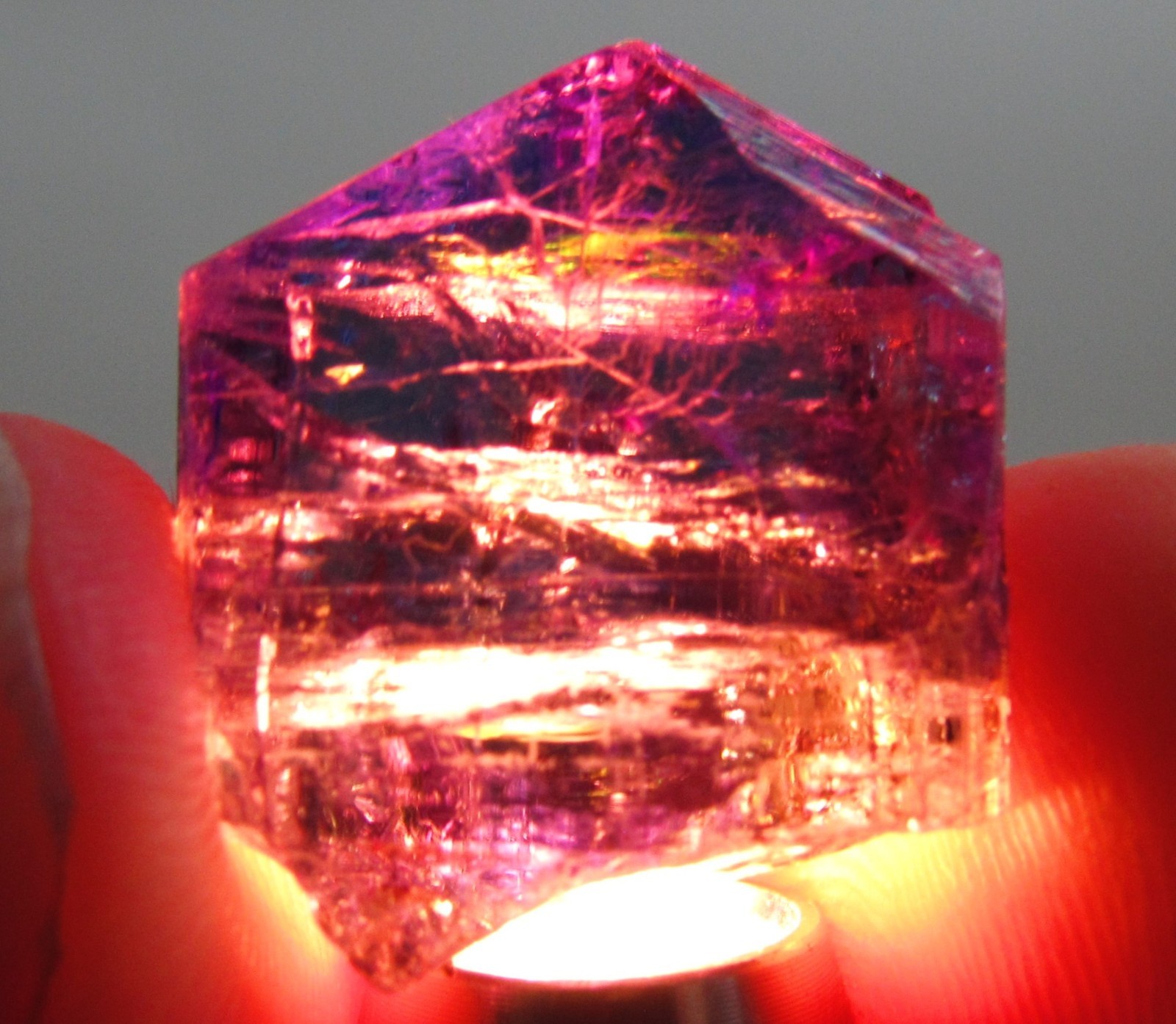 EXTRAORDINARY FINE UNHEATED GEM CLEAR TANZANITE CRYSTAL!!!! TANZANIA