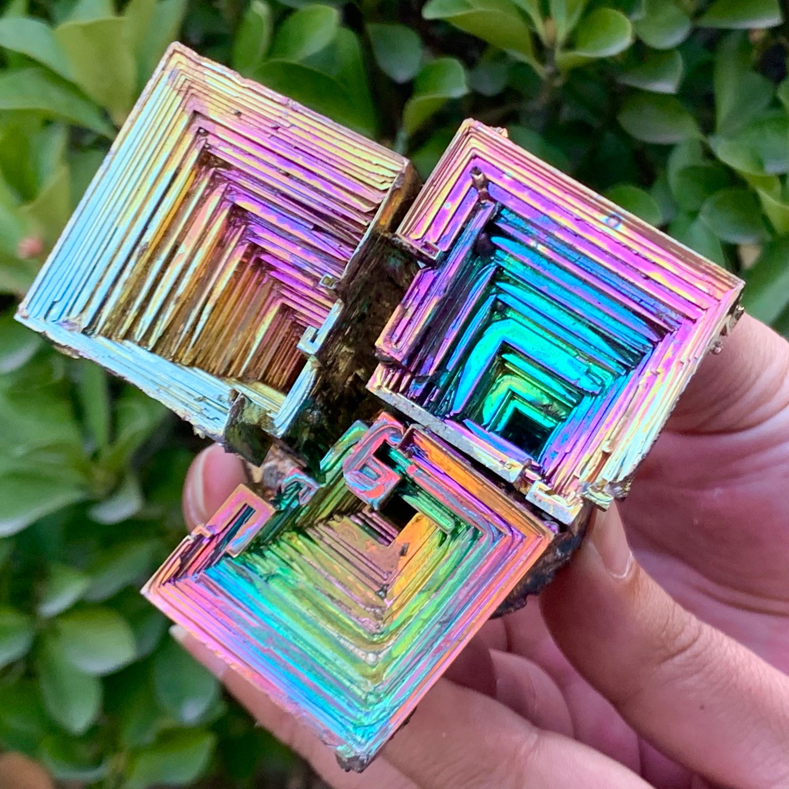 1.63LB ram Bismuth rainbow crystal elementBi gemstone Mineral specimen healing