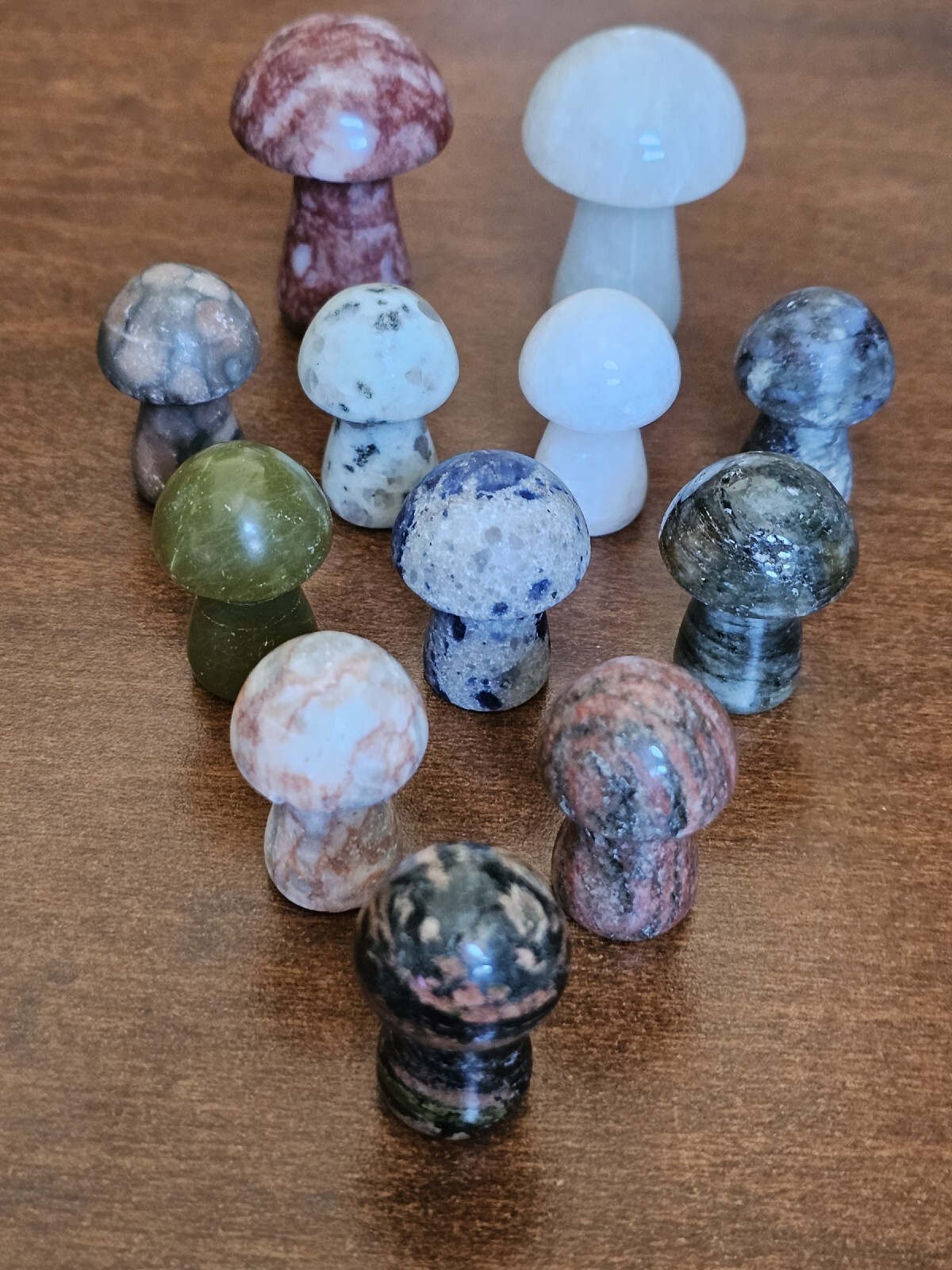 🍄 Mixed Crystal Mushroom Carving lot x12 – 294 grams 🍄🍄🍄