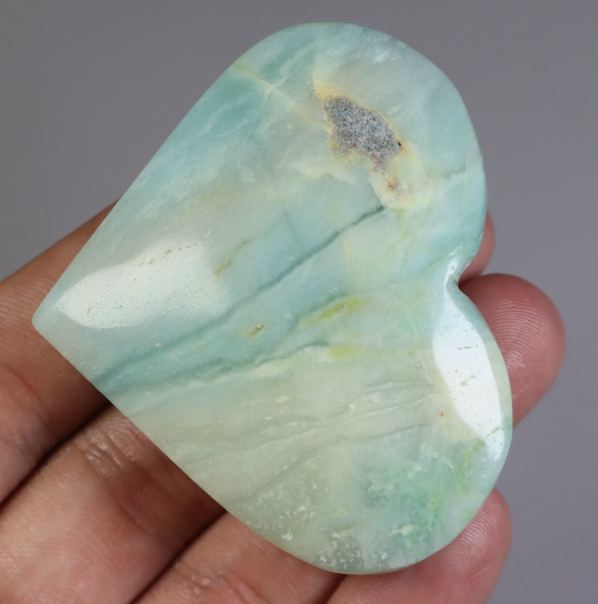 Natural Sky Blue Caribbean Calcite Quartz Crystal Stone Heart Reiki Healing