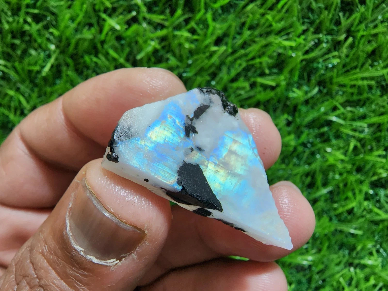 Rainbow Moonstone Raw 50 Crt Rare Moonstone Rough Gemstone For Jewelry Making