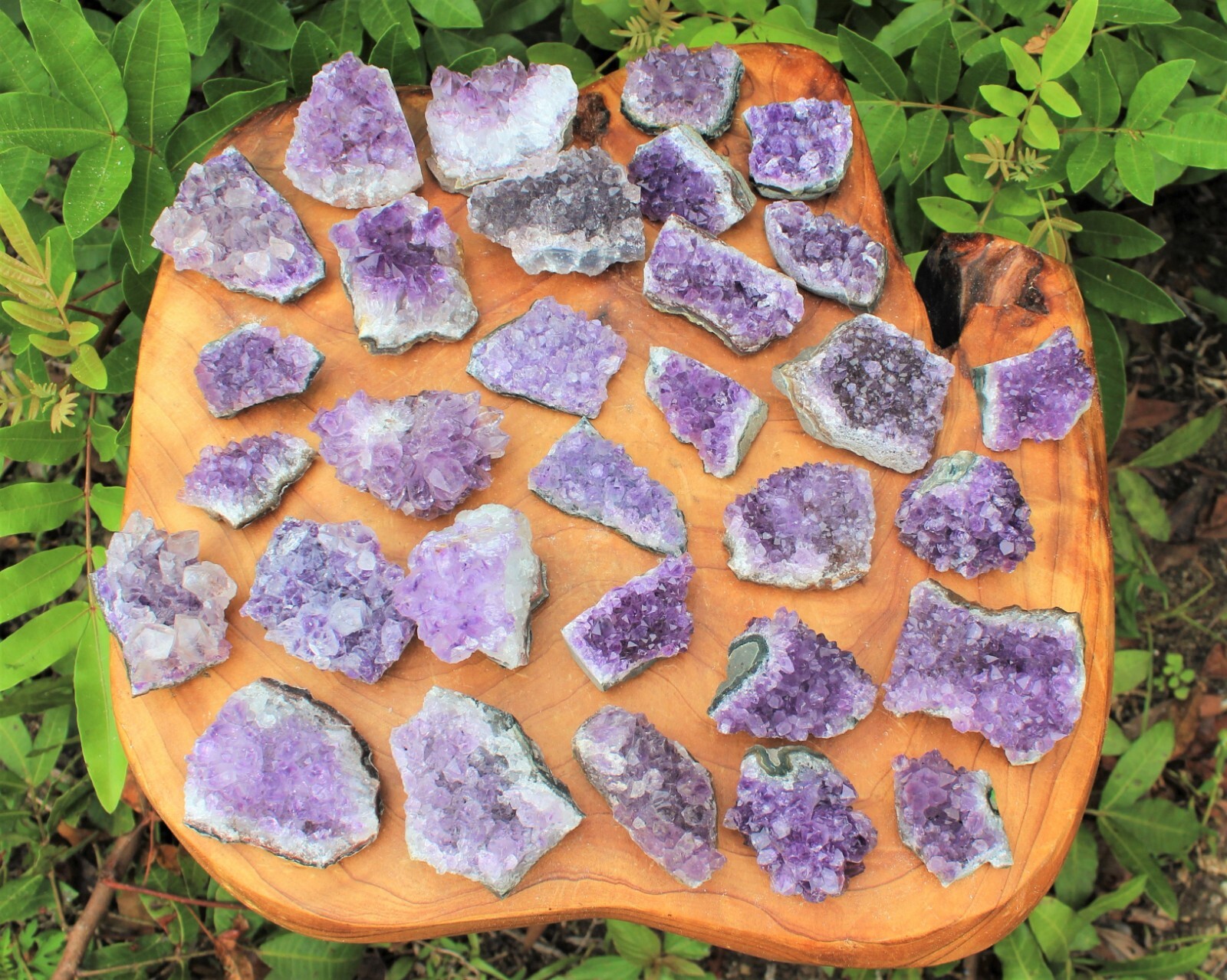 Wholesale Amethyst Cluster Box: A Grade Premium Quality Bulk Amethyst Geodes Box