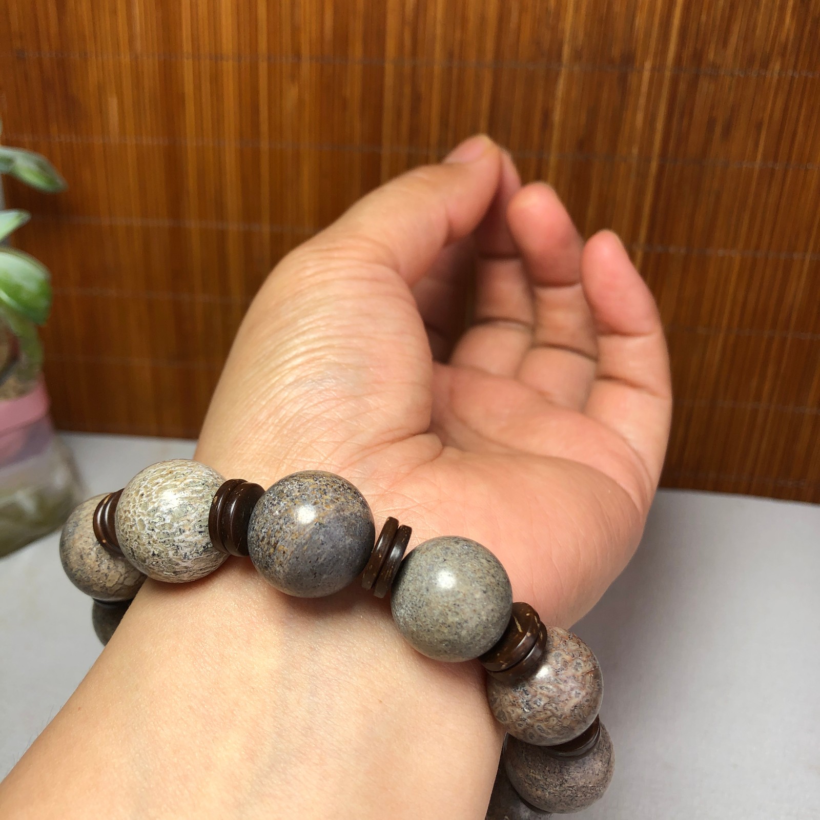 16+mm Natural dinosaur bone gemstone Crystal chain bracelet Specimen A9176