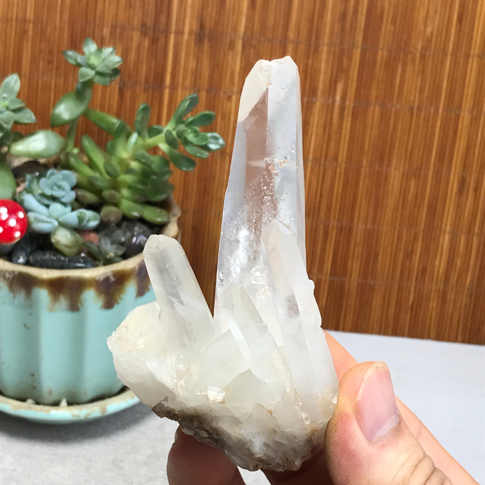93-53-40mm Natural crystal clusters pretty Quartz Mineral Specimen 108g A6981