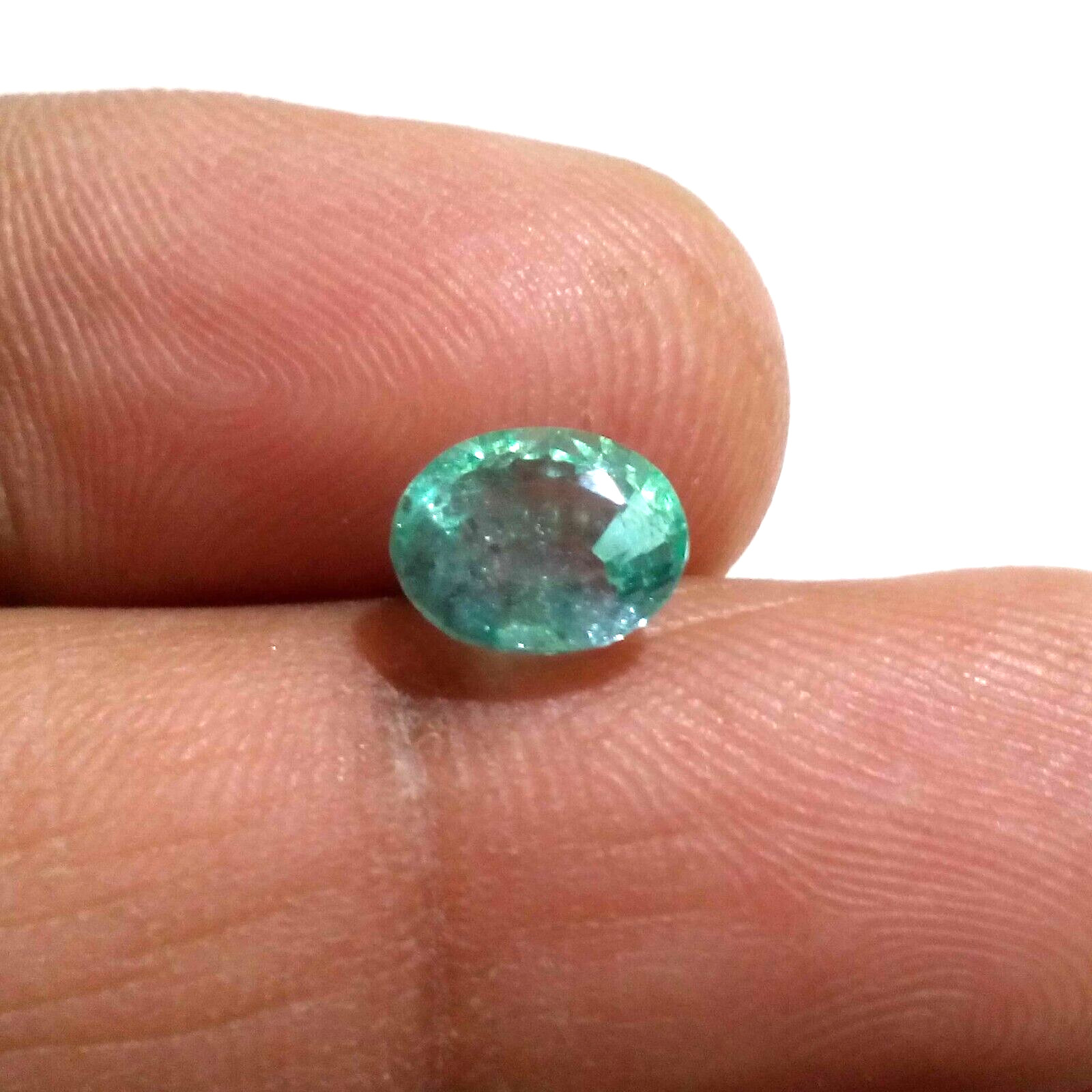 Top Stunning Colombian Emerald Oval Shape 2.25 Crt Green Faceted Loose Gemstone