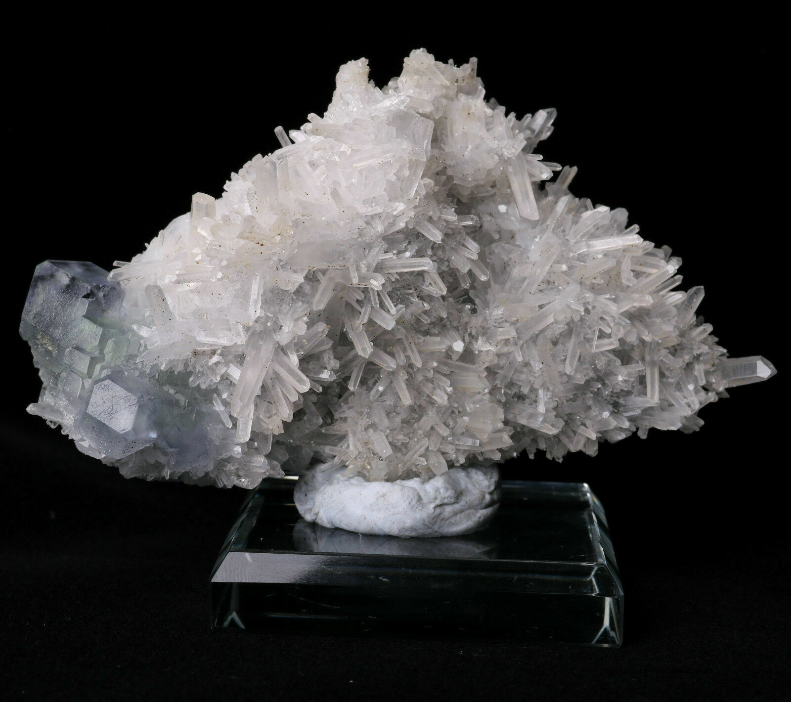 Natural Clear Blue Purple Fluorite Crystal Cluster Mineral Specimen 99g