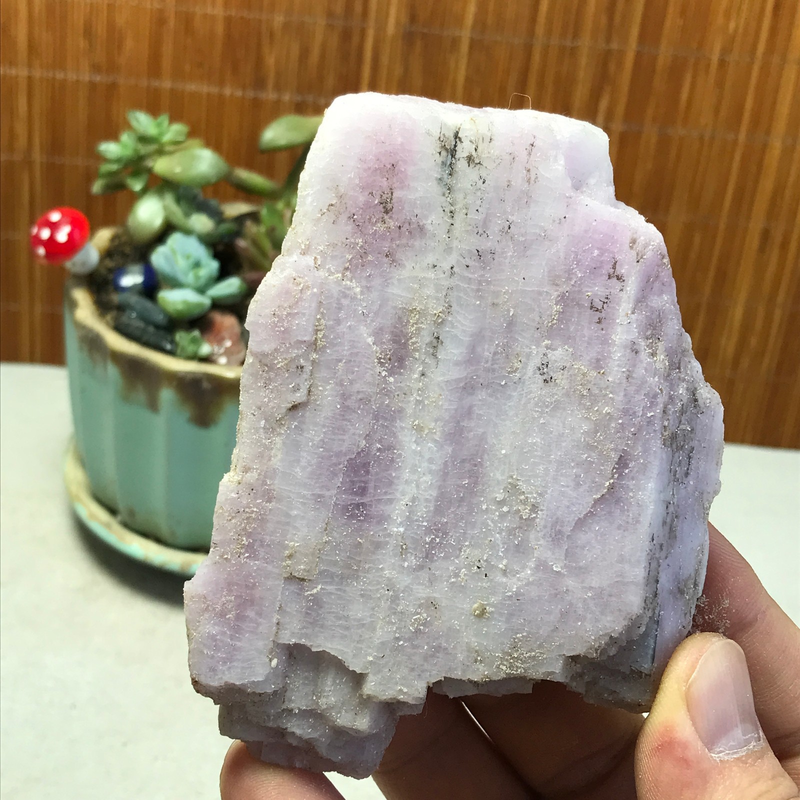 98-68-13mm NATURAL ROUGH KUNZITE PINK SPODUMENE CRYSTALS 177g A5341