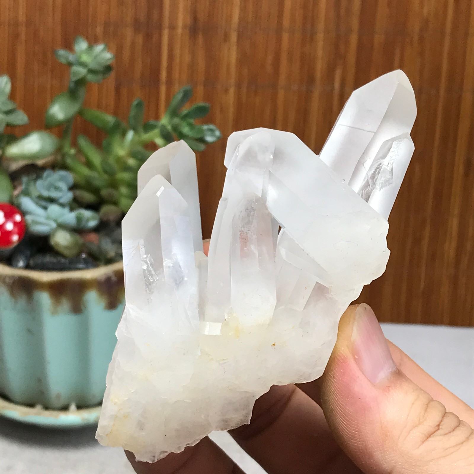 98-53-33mm Natural crystal clusters pretty Quartz Mineral Specimen 115g A6988