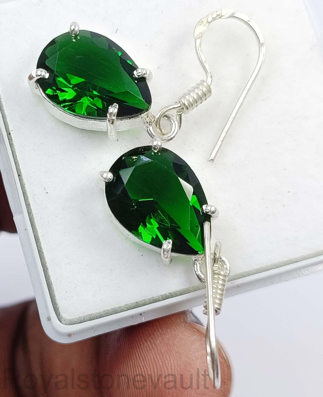 IGL Certified 17.25Ct Green Emerald Pear Shape Earrings 925 Sterling Silver 5DDI