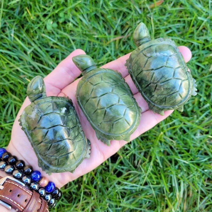 Nephrite Jade Turtle Crystal Carving Hand Carved Figurine Home Garden Decor Gift