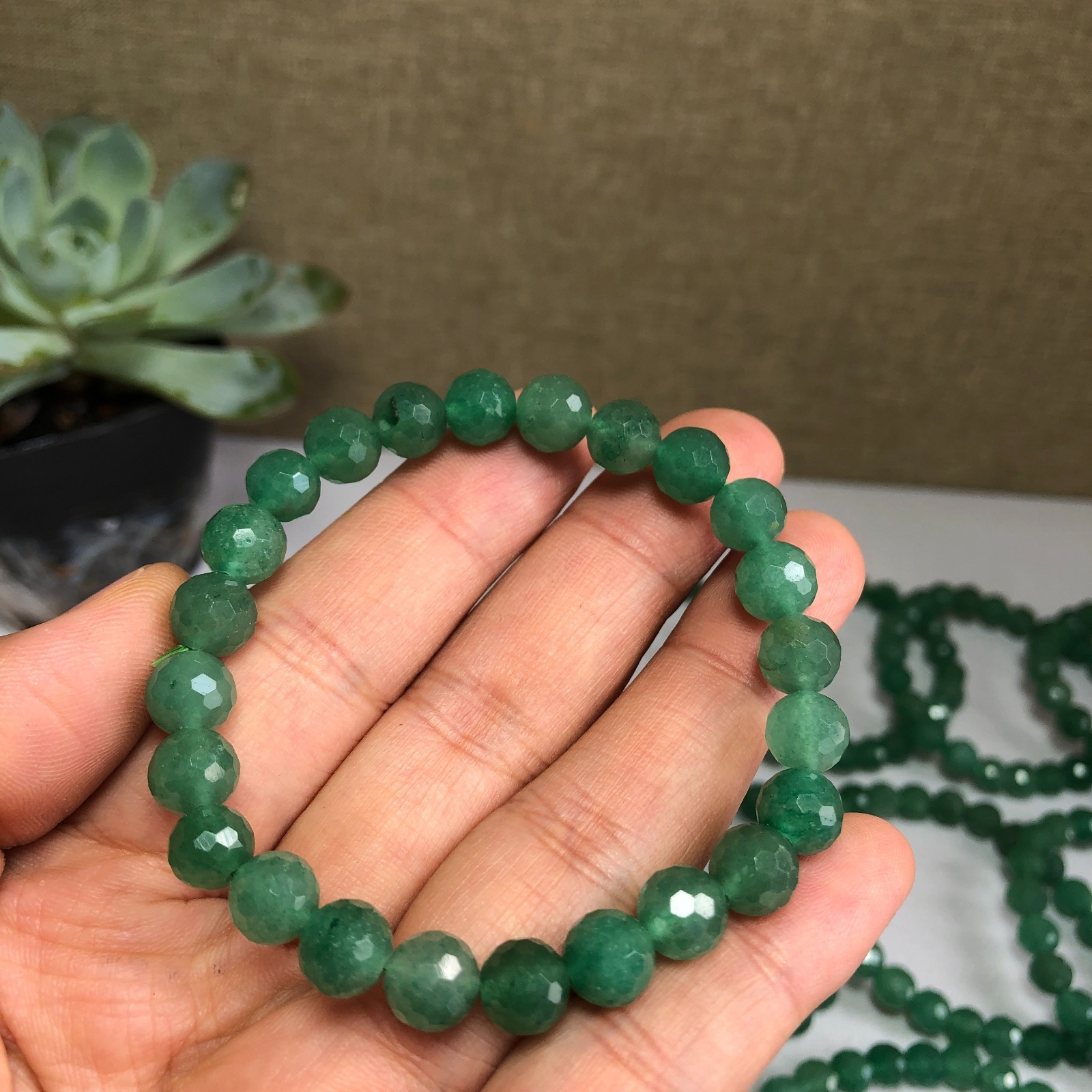 5Pcs Wholesal Natural Aventurine Quartz bracelets Crystal ball sphere facet 8mm