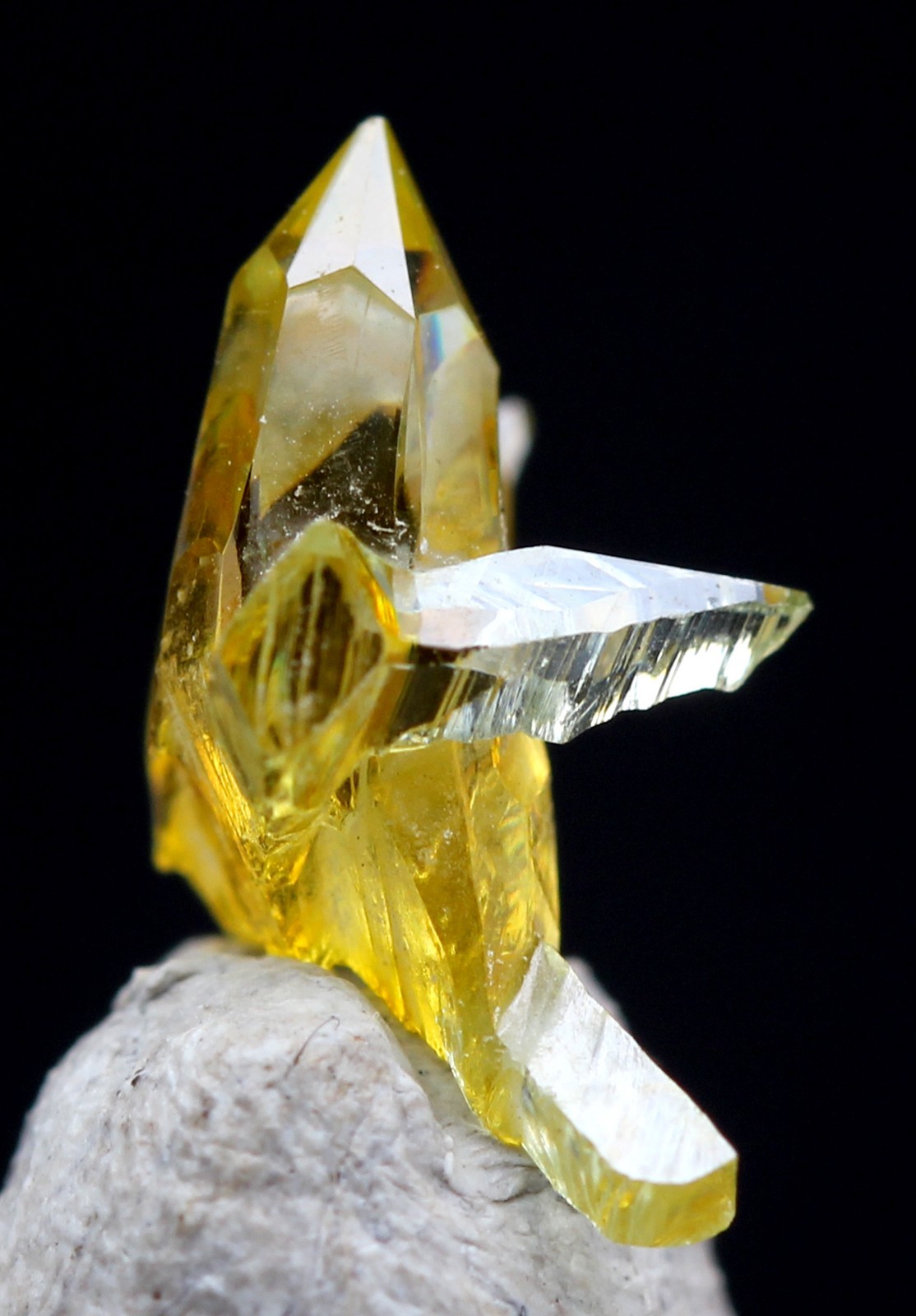ZINCITE Crystal Mineral Specimen Yellow Smelter Cluster Authentic POLAND