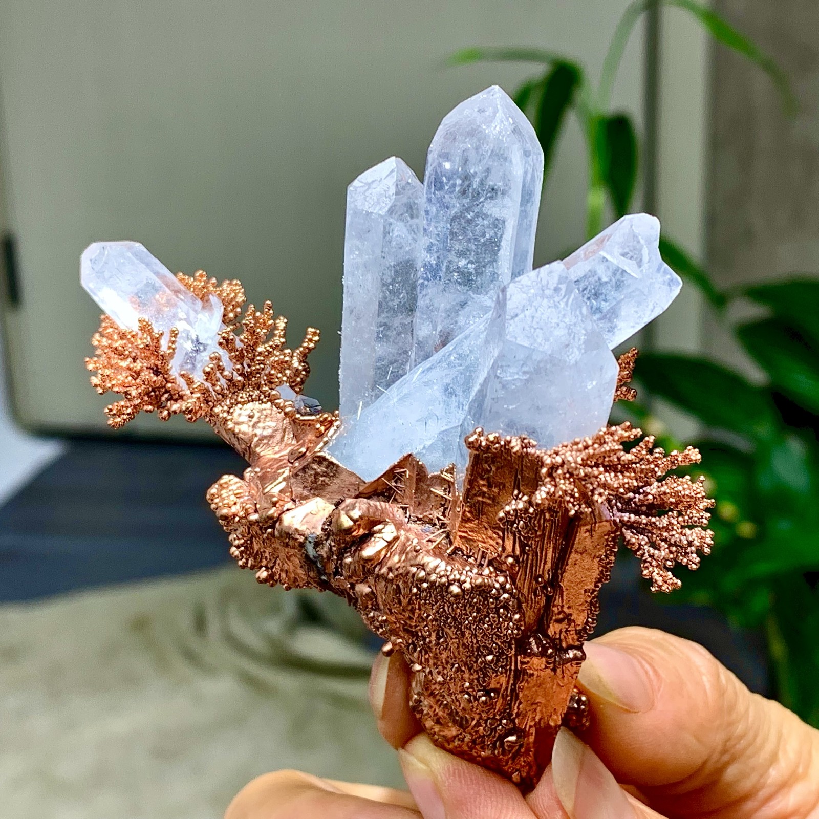 102G Rare!! iridescent Native Copper with white quartz crystal mineral-symbiosis
