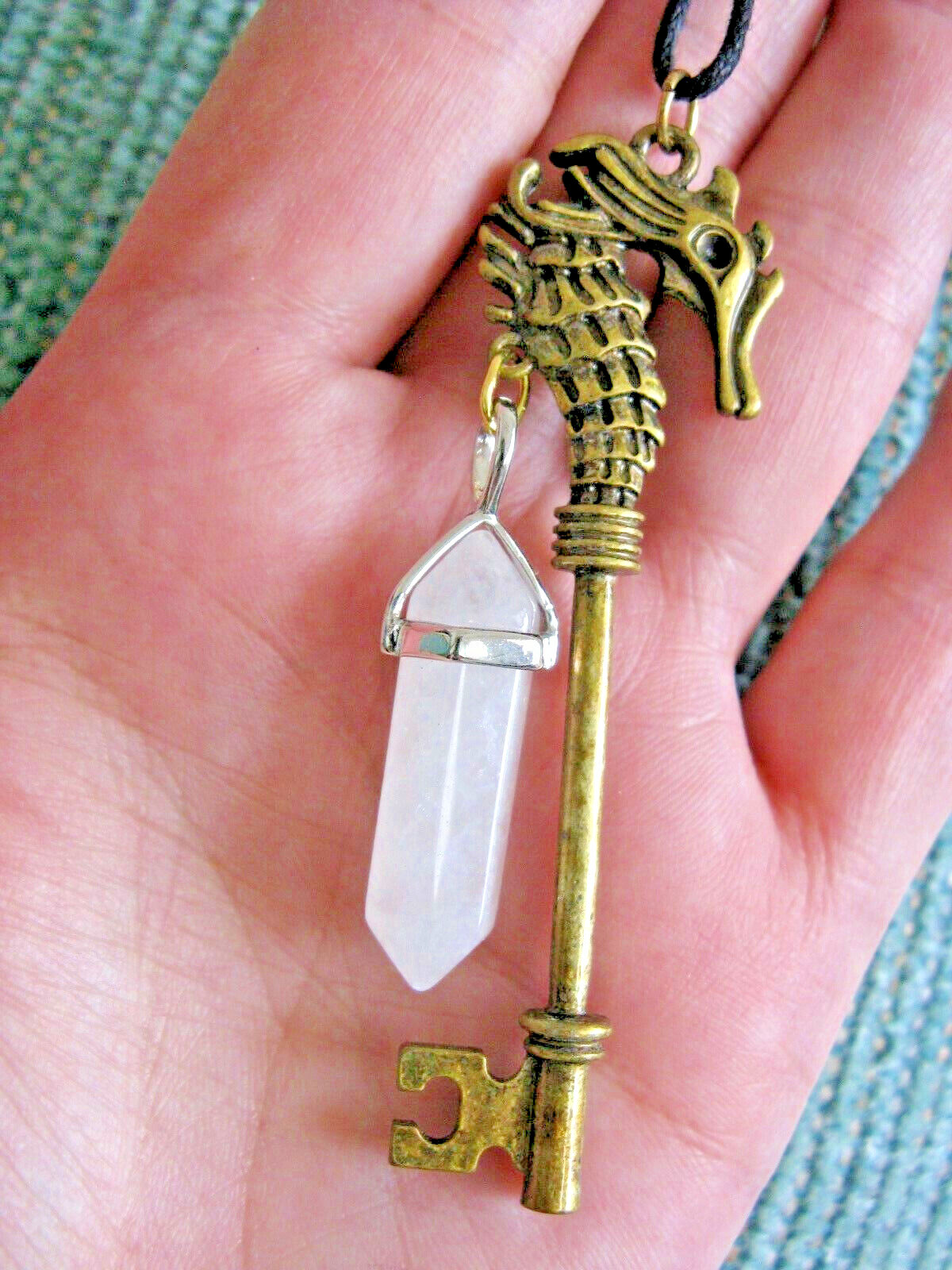 NEW RUSTIC OLD WORLD STYLE SEAHORSE KEY CORD PENDANT W/ NATURAL QUARTZ POINT