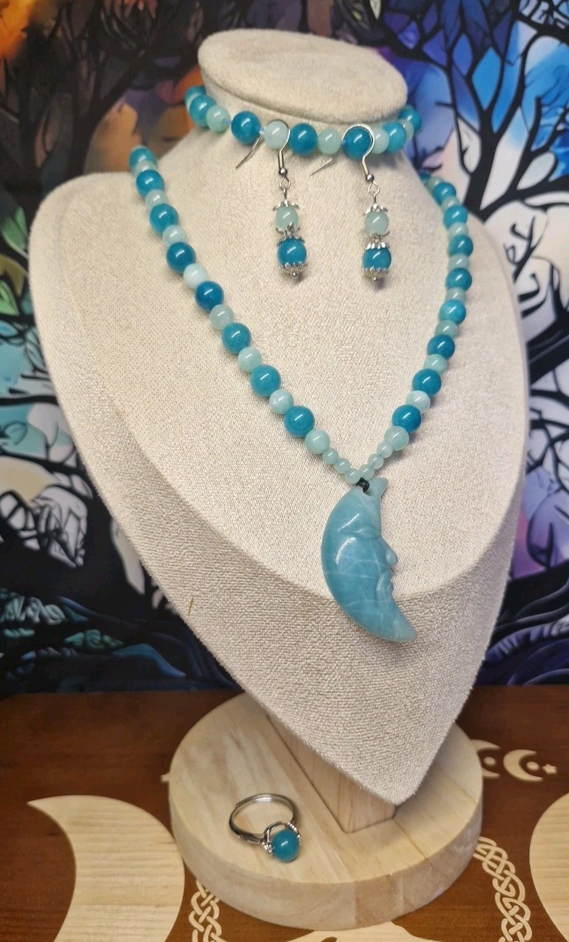 Handmade Caribbean Calcite & Aquamarine Crystal Moon Face Jewellery Set